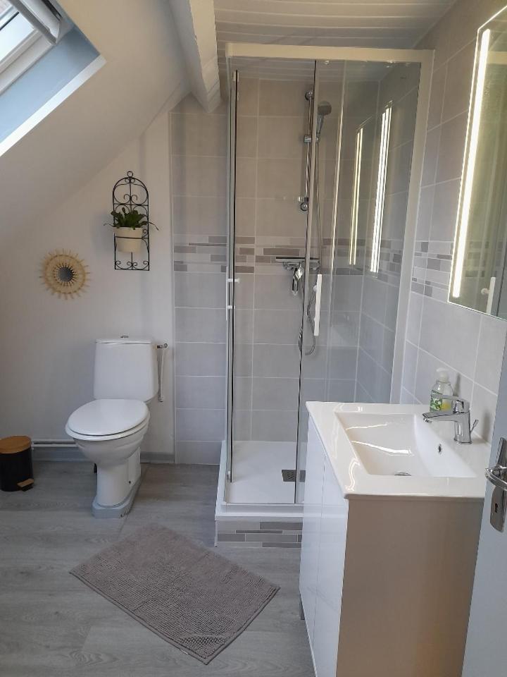 Lola Apartment Montigny-Sur-Crecy Bagian luar foto