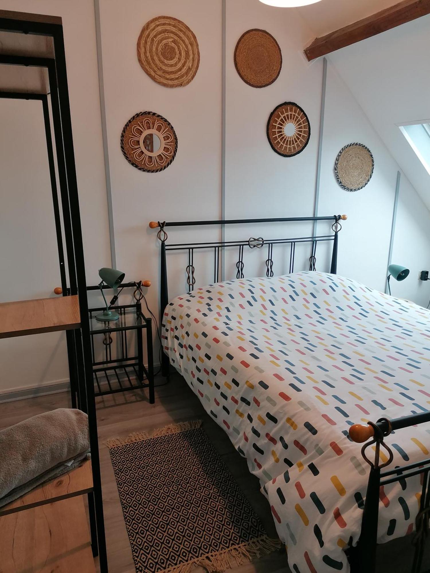 Lola Apartment Montigny-Sur-Crecy Bagian luar foto