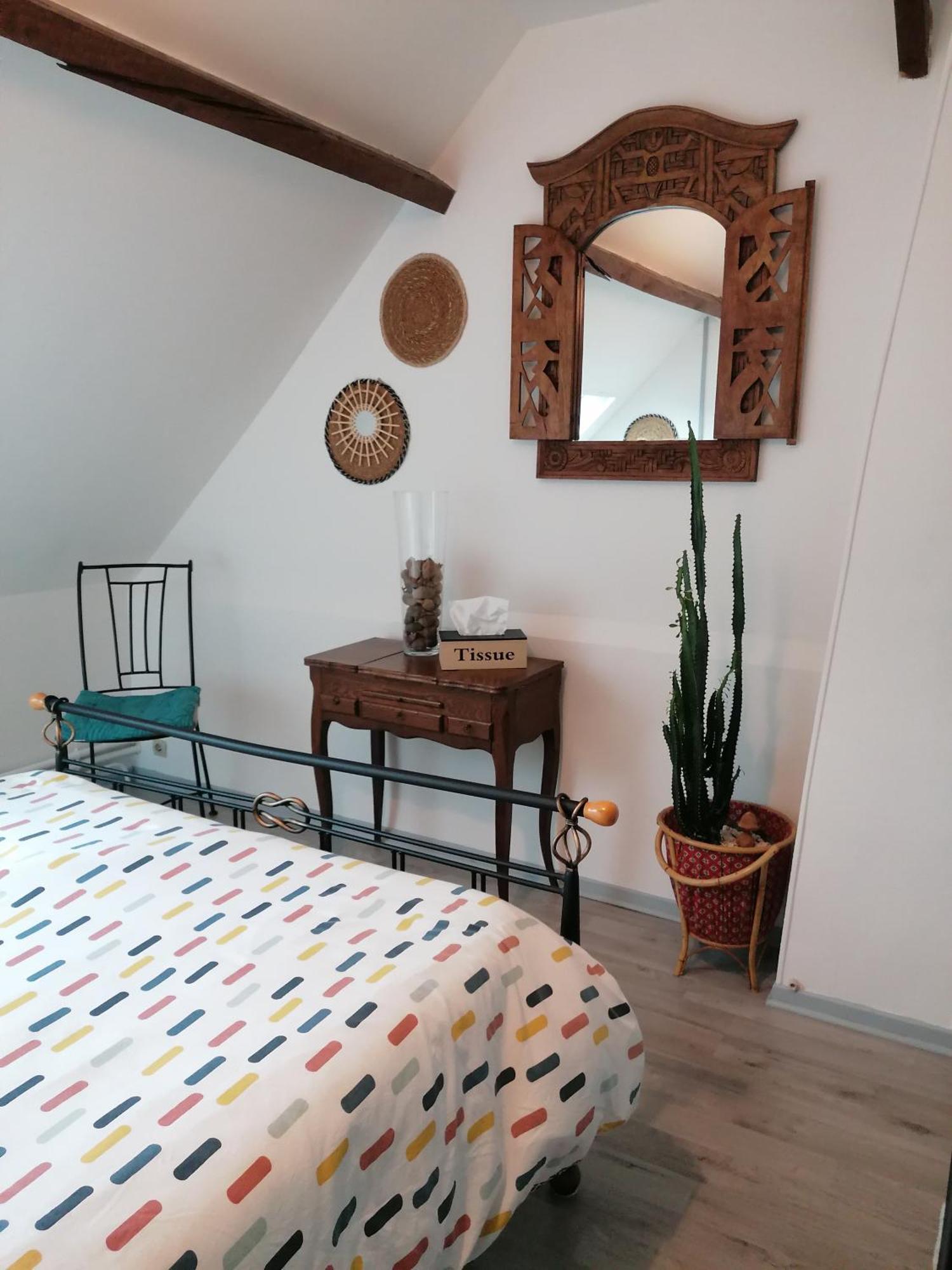Lola Apartment Montigny-Sur-Crecy Bagian luar foto